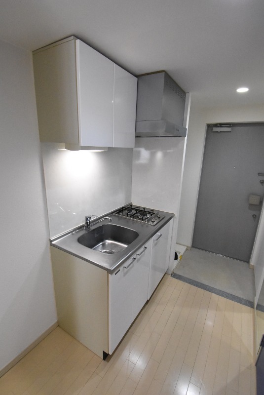 ��ʌ��������܎s��{��{���P���ڂ̃}���V�����̃L�b�`��