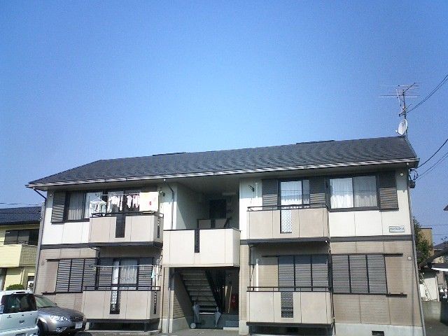 ��ʌ��������܎s��{��O���S����235-3�̃A�p�[�g�̌����O��