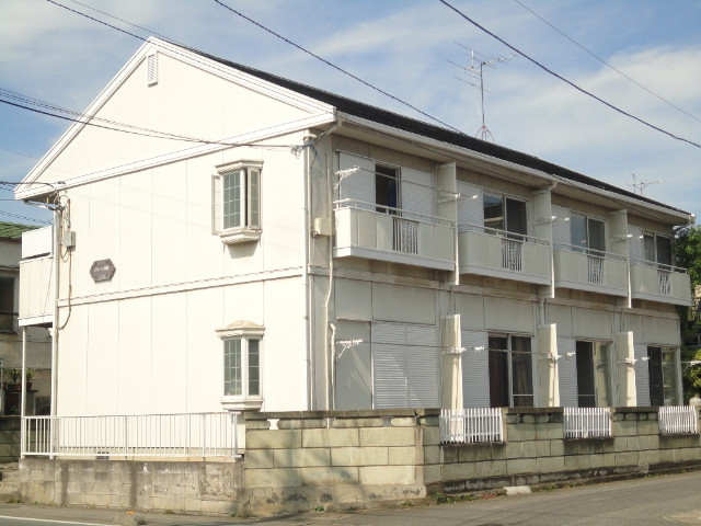 ��ʌ��������܎s����厚�y���̃A�p�[�g�̌����O��