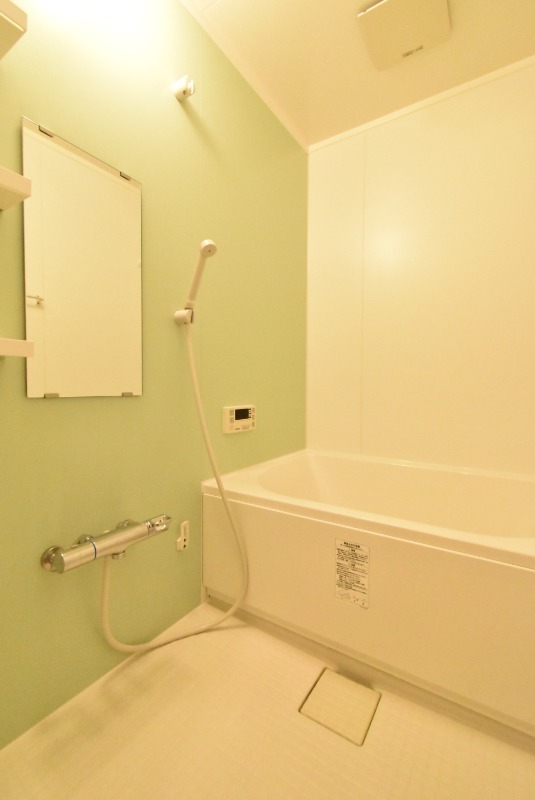 ��ʌ��������܎s�΋擌�Y�a�R���ڂ̃A�p�[�g�̃o�X