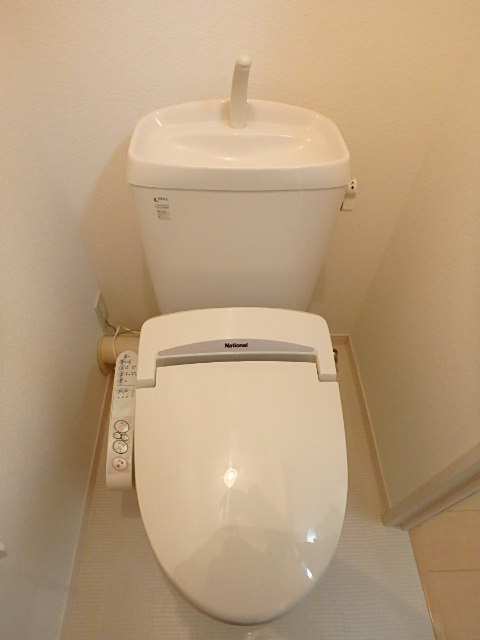 ��ʌ��������܎s�k��A�|���Q���ڂ̃A�p�[�g�̃g�C��