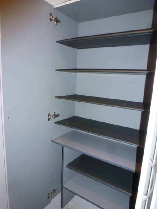 ��ʌ�����s�씵���J�R���ڂ̃A�p�[�g�̌���