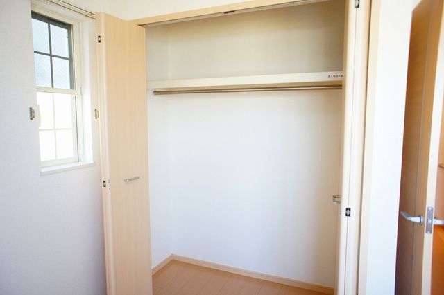 ��ʌ��z�J�s���C�N�^�E���Q���ڂ̃A�p�[�g�̎��[