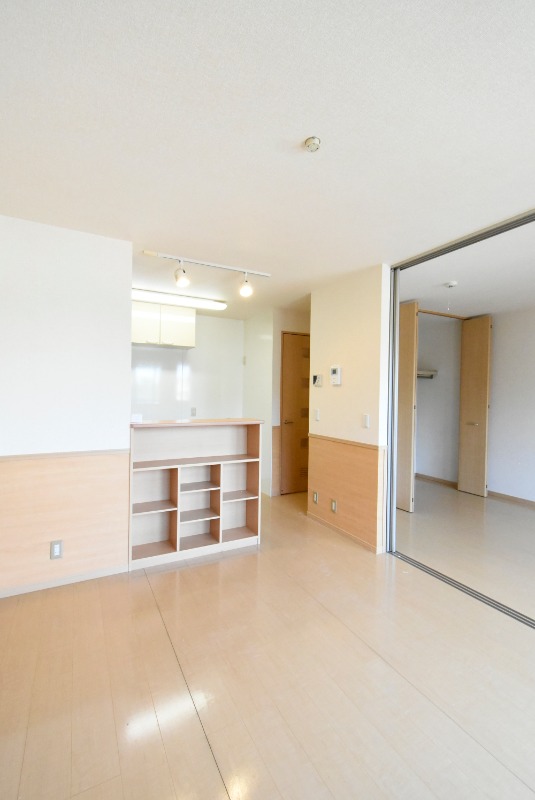 ��ʌ��������܎s������{�����U���ڂ̃A�p�[�g�̋��ԁE���r���O