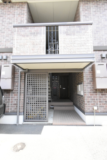 ��ʌ��������܎s������{�����U���ڂ̃A�p�[�g�̃G���g�����X