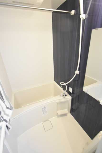 ��ʌ��������܎s�k��y�C���Q���ڂ̃A�p�[�g�̃o�X