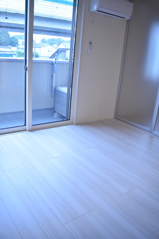 ��ʌ��������܎s���搼��{�Q���ڂ̃A�p�[�g�̋��ԁE���r���O