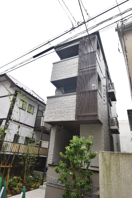 ��ʌ��������܎s������㗎���T����14-16�̃}���V�����̌����O��