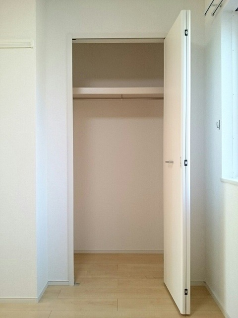 ��ʌ��������܎s��΋搼���R���ڂ̃A�p�[�g�̎��[