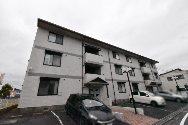 ��ʌ��������܎s�΋�厚��Ԗ�1710-6�̃A�p�[�g�̌����O��