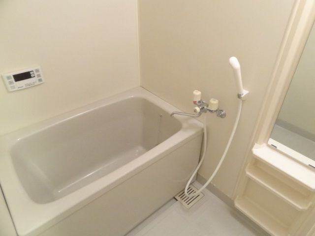 ��ʌ��������܎s��{��O���P���ڂ̃A�p�[�g�̃o�X