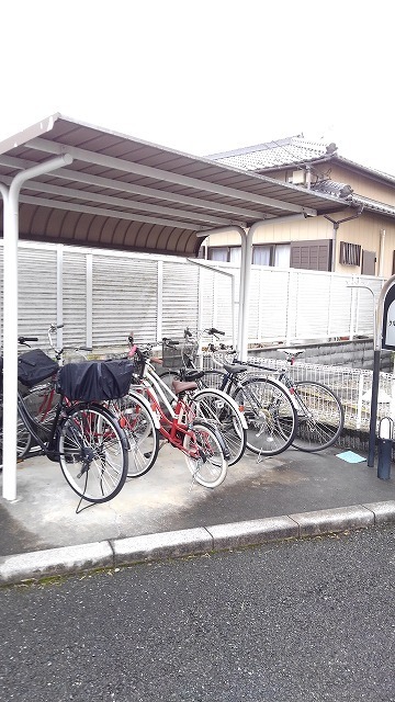 ��ʌ��������܎s����厚���V�n�̃A�p�[�g�̂��̑�