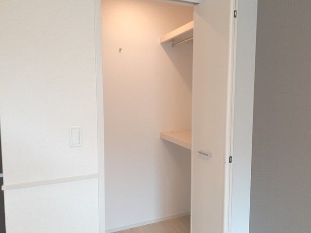 ��ʌ��������܎s������厚�䑠�̃A�p�[�g�̎��[