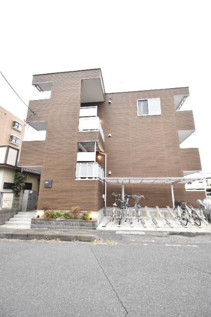 ��ʌ��������܎s��{��听���P����559-1�̃}���V�����̌����O��