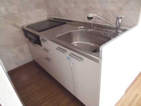 ��ʌ�����s������T���ڂ̃}���V�����̃L�b�`��