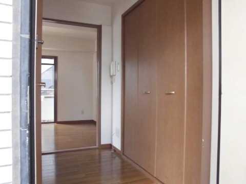 ��ʌ�����s������T���ڂ̃}���V�����̌���