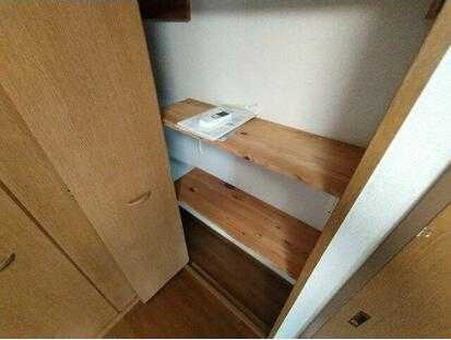 ��ʌ�����s������T���ڂ̃}���V�����̎��[