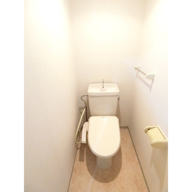 ��ʌ�����s������U���ڂ̃A�p�[�g�̃g�C��