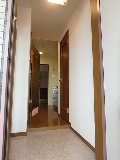 ��ʌ��������܎s�����扺�����U���ڂ̃A�p�[�g�̌���