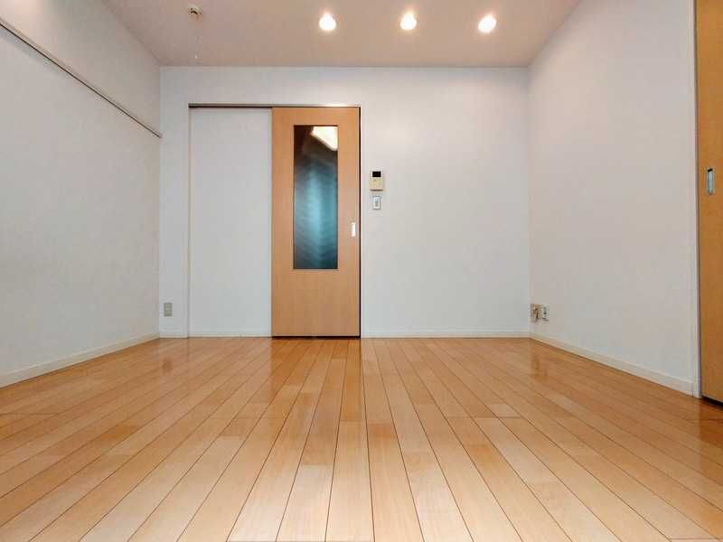 ��ʌ��������܎s���撆���P���ڂ̃A�p�[�g�̂��̑������E�X�y�[�X