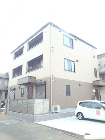 ��ʌ��������܎s����厚�󗈂̃A�p�[�g�̌����O��