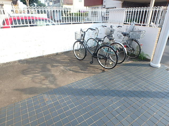 ��ʌ�����s�厚���s�̃A�p�[�g�̂��̑�