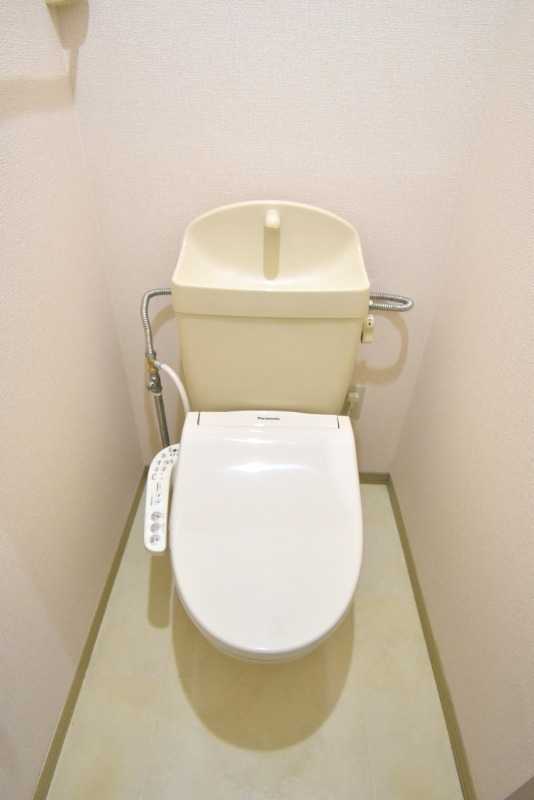 ��ʌ��������܎s�k����i���Q���ڂ̃A�p�[�g�̃g�C��