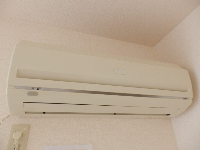 ��ʌ��������܎s�k��{�����̃A�p�[�g�̂��̑��ݔ�