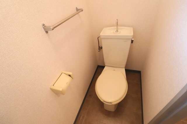 ��ʌ������s�ٓV�P���ڂ̃}���V�����̃g�C��