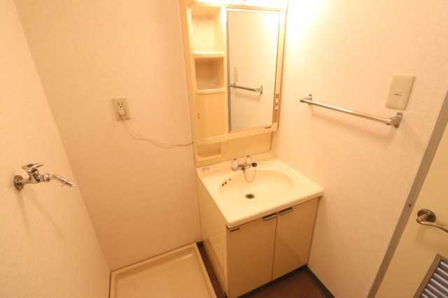 ��ʌ������s�ٓV�P���ڂ̃}���V�����̐��ʏ�