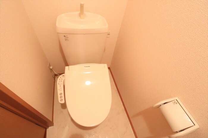 ��ʌ������s���h�S���ڂ̃A�p�[�g�̃g�C��