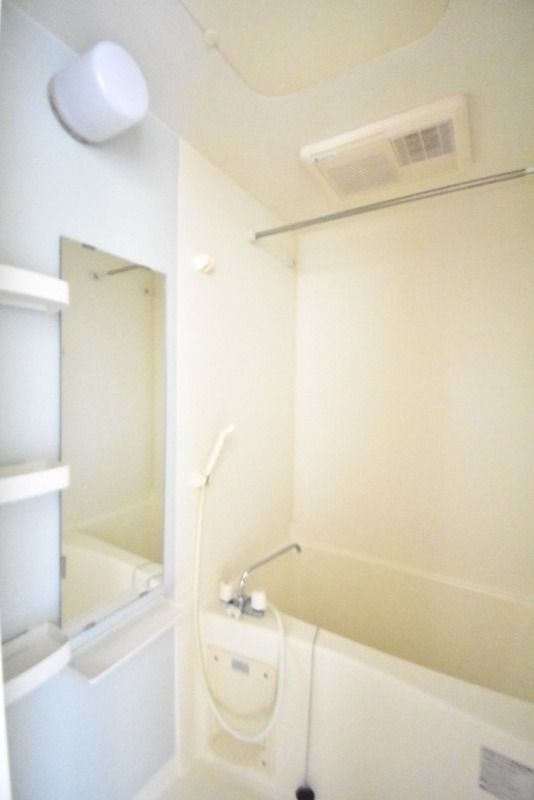 ��ʌ��������܎s��{��������P���ڂ̃}���V�����̃o�X