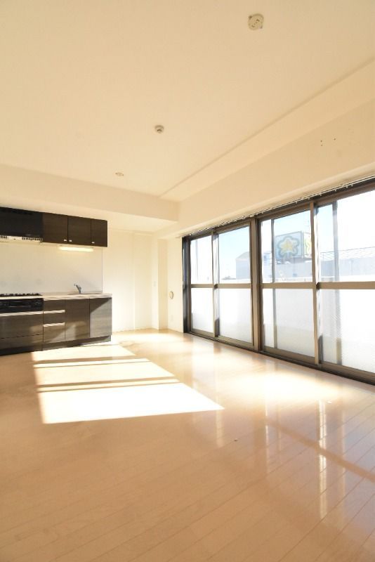 ��ʌ��������܎s�k��A�|���P���ڂ̃}���V�����̋��ԁE���r���O