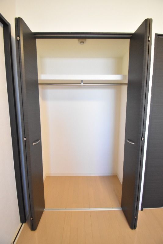 ��ʌ��������܎s�k��A�|���P���ڂ̃}���V�����̎��[