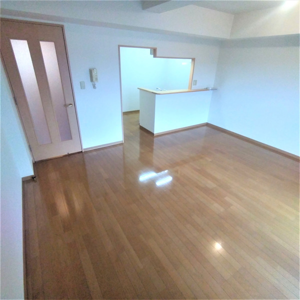 ��ʌ�����s�씵���J�R���ڂ̃}���V�����̂��̑��ݔ�