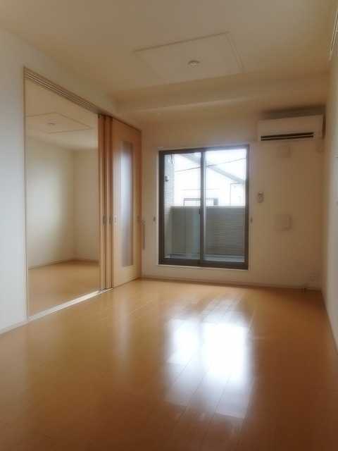 ��ʌ��������܎s��΋�약��S���ڂ̃A�p�[�g�̋��ԁE���r���O