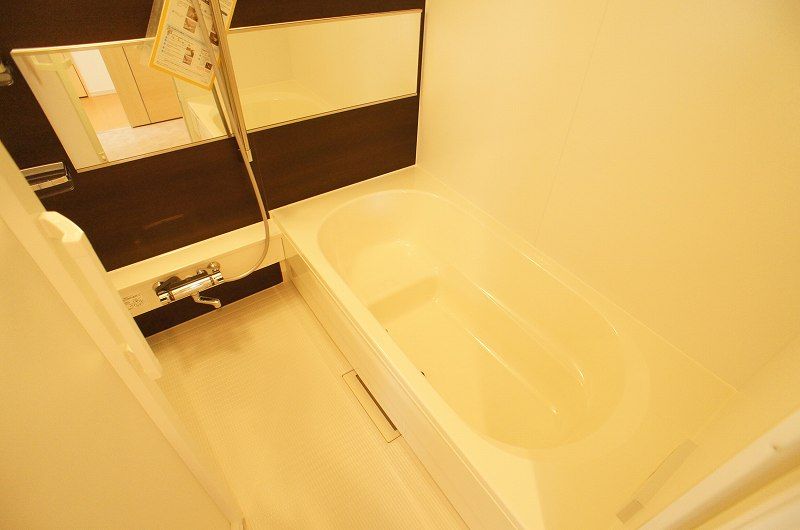 ��ʌ�����s�厚���s���̃A�p�[�g�̃o�X