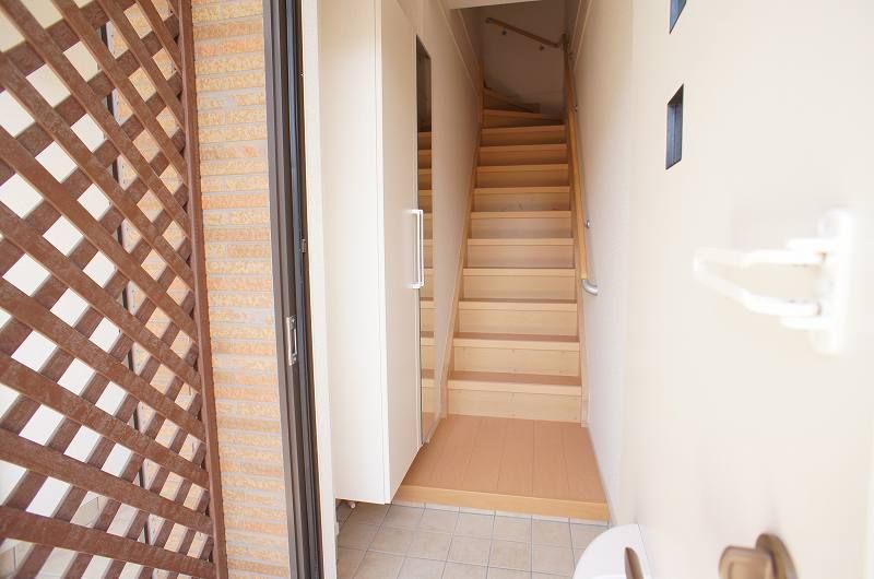 ��ʌ�����s�厚���s���̃A�p�[�g�̌���