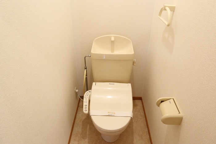 ��ʌ�����s�˒˓��S���ڂ̃A�p�[�g�̃g�C��