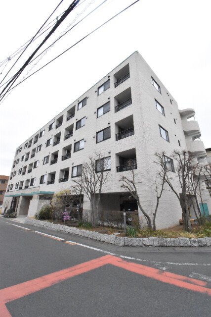 ��ʌ��������܎s�������J�Q���ڂ̃}���V�����̌����O��