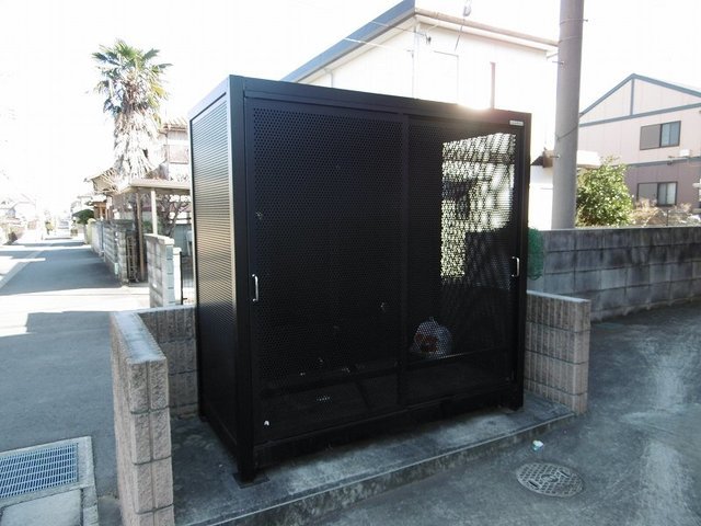 ��ʌ��������܎s��΋搼���Q���ڂ̃A�p�[�g�̂��̑�