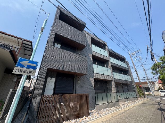 ��ʌ��������܎s�k��������Q����396-1�̃}���V�����̌����O��