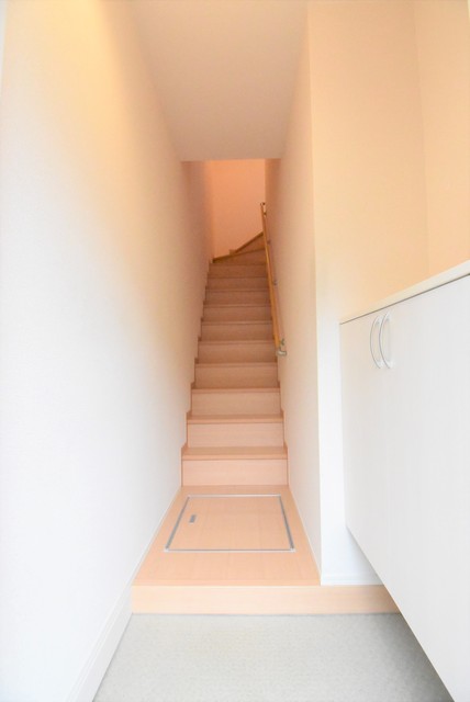 ��ʌ��z�J�s���R���ڂ̃A�p�[�g�̌���