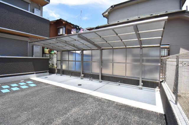 ��ʌ��������܎s��΋戤�����̃A�p�[�g�̂��̑�