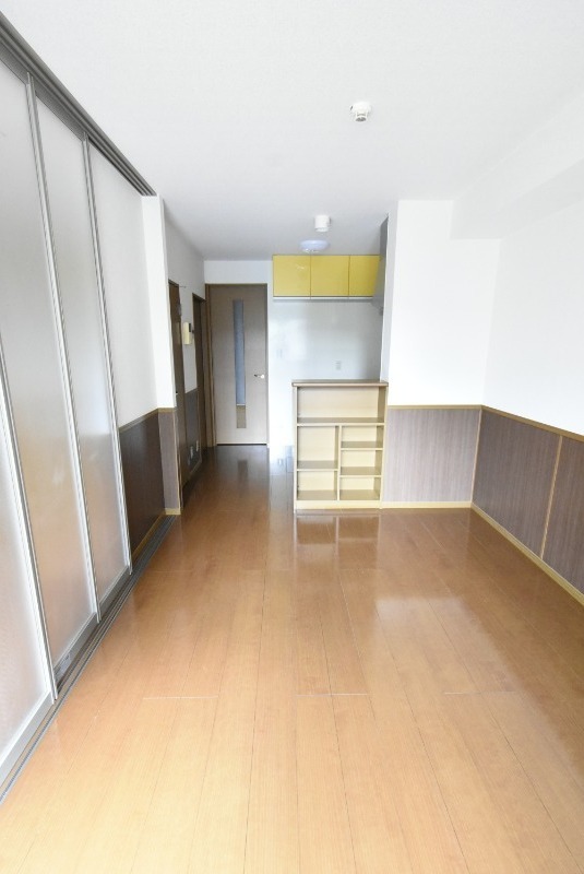 ��ʌ��������܎s��΋搼���S���ڂ̃A�p�[�g�̋��ԁE���r���O