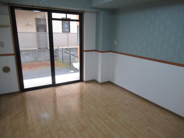 ��ʌ��������܎s�΋擌�Y�a�W���ڂ̃}���V�����̂��̑������E�X�y�[�X