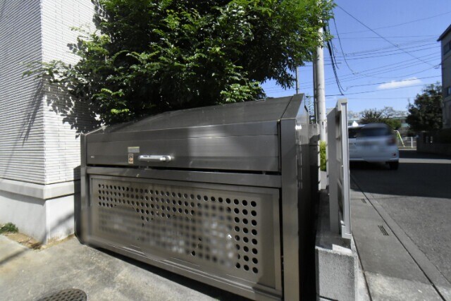 ��ʌ�����s���V���̃A�p�[�g�̂��̑�