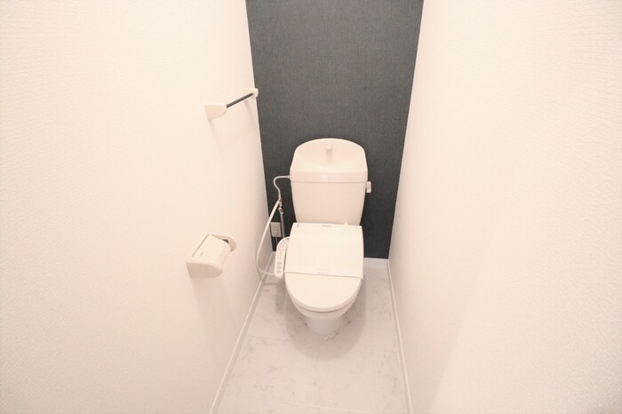 ��ʌ��������܎s��{��O���S���ڂ̃A�p�[�g�̃g�C��