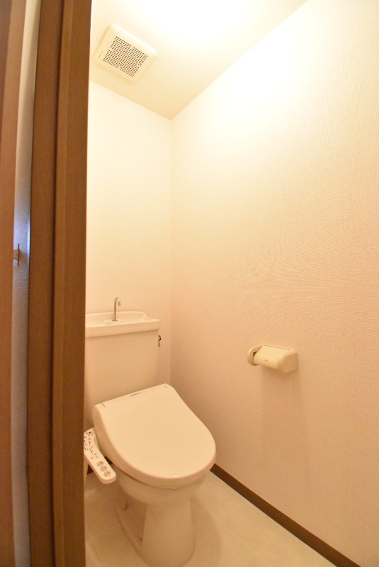 ��ʌ�����s�厚���s�̃A�p�[�g�̃g�C��