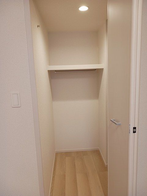 ��ʌ��������܎s�����擌��{�P���ڂ̃A�p�[�g�̎��[